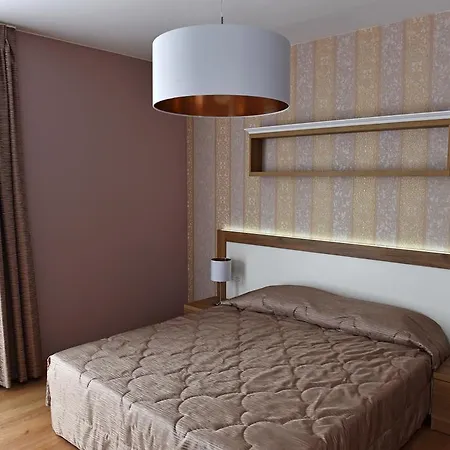 Lucky Complex * Ravda