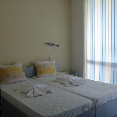 Lucky Complex Apartman